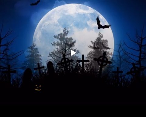 blue moon Halloween ASnews