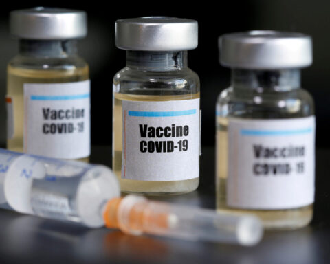 "Vaccine COVID-19"