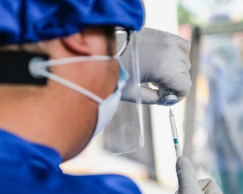 covid-19 philippines-vaccination078-1