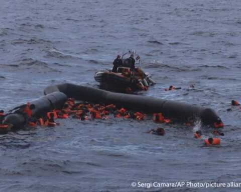 Deaths at sea COVID-19