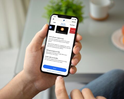 PayPal - Checkout with Crypto