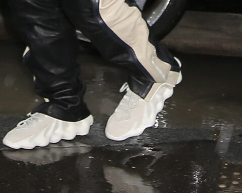 adidas-yeezy-450-kanye-West
