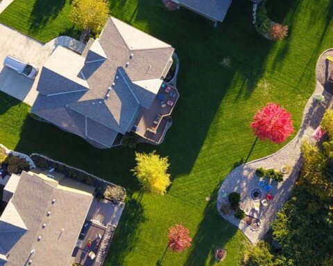 U.S. Home Sales Likely to Hit Record High of $2.5 Trillion In 2021