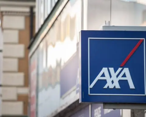 AXA