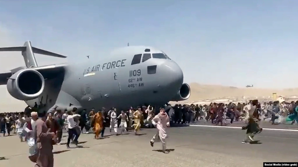 U.S. Air Force plane at Hamid Karzai International Airport