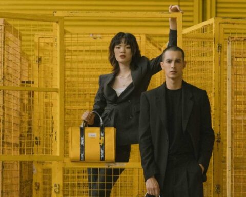 All items are made of high-quality DHL