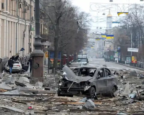 Shells Strike Kyiv