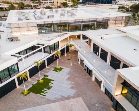 California Tech Hubs Amazon