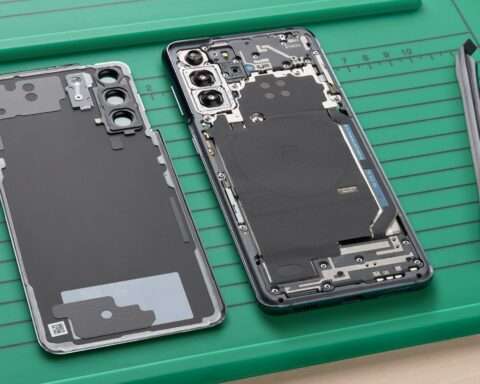 Samsung-Self-Repair-Program-S21-scaled