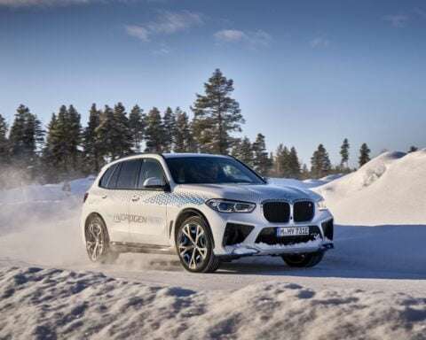 BMW iX5 Hydrogen in Arjeplog Feb 22