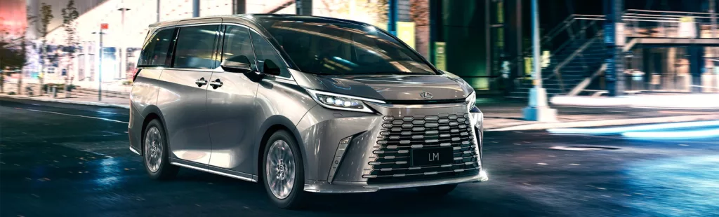 Lexus LM