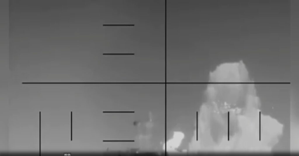 photo shows US torpedo slamming into Iranian warship